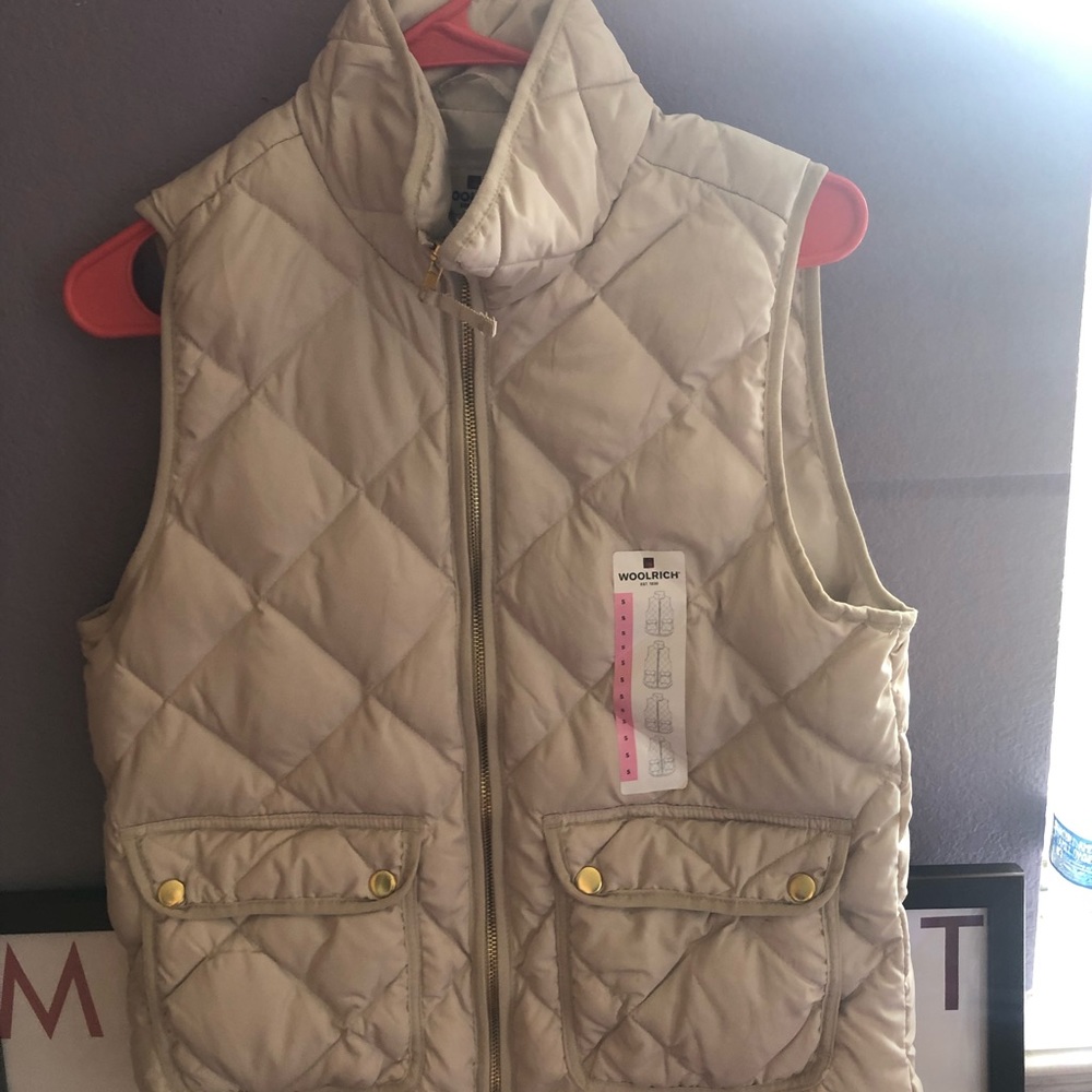 Women’s quilted vest NWT